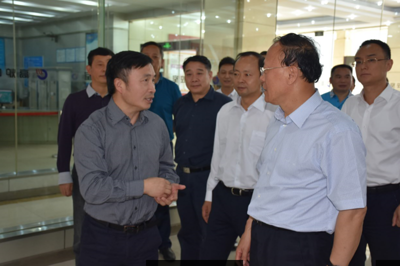 河北省政協(xié)副主席姜德果帶隊(duì)蒞臨川威考察去產(chǎn)能工作(圖1)