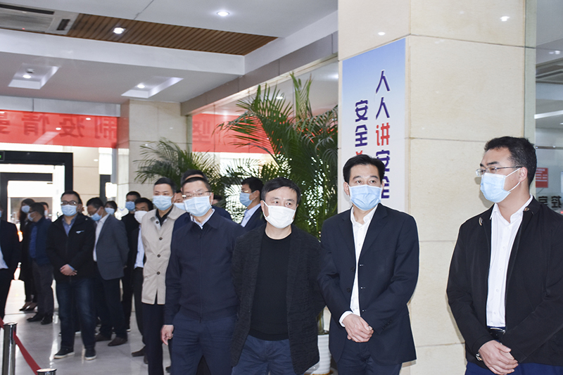 內(nèi)江市市中區(qū)黨政代表團(tuán)赴川威連界基地開展投資促進(jìn)活動(dòng)(圖1)
