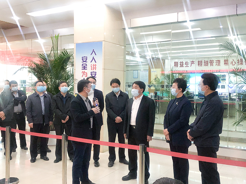 省委常委 常務(wù)副省長羅文蒞臨川威集團(tuán)調(diào)研(圖1)