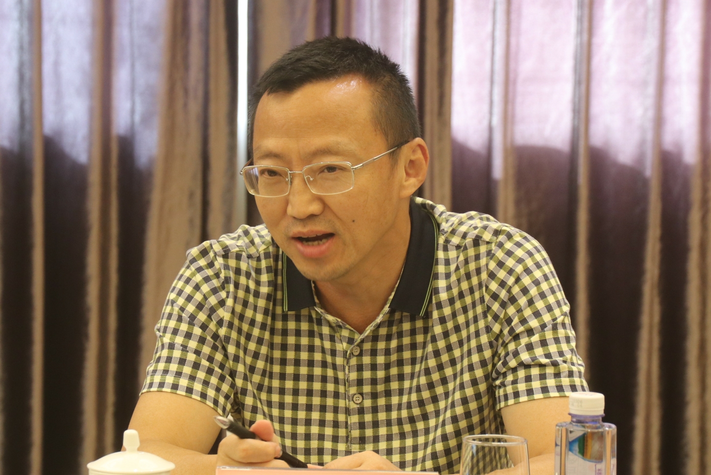 內(nèi)江投控集團總經(jīng)理張軼到訪川威考察調(diào)研(圖3)