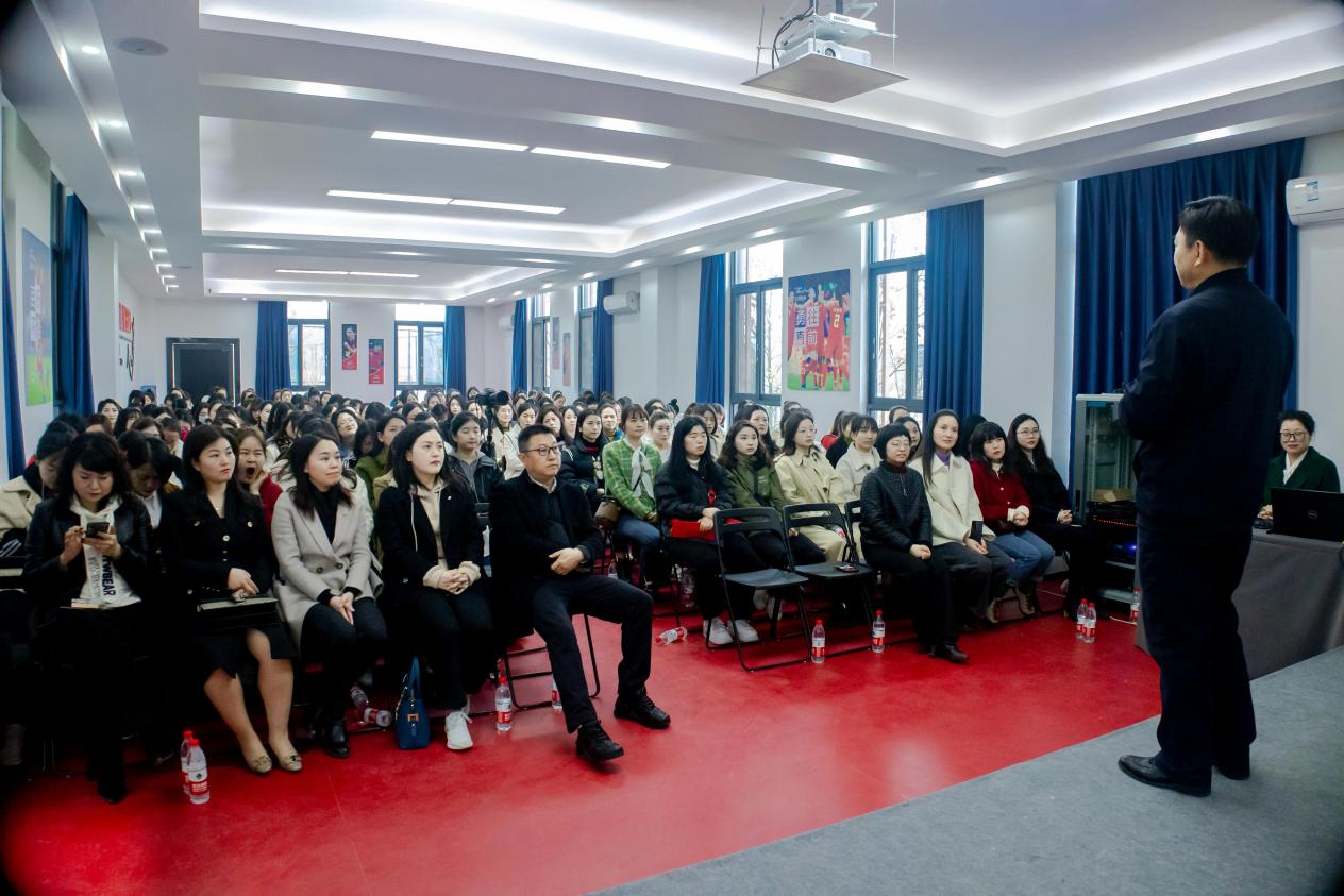 川威集團(tuán)開展2023年慶“三八”國(guó)際婦女節(jié)系列活動(dòng)(圖7) 川威集團(tuán)開展2023年慶“三八”國(guó)際婦女節(jié)系列活動(dòng)(圖7)