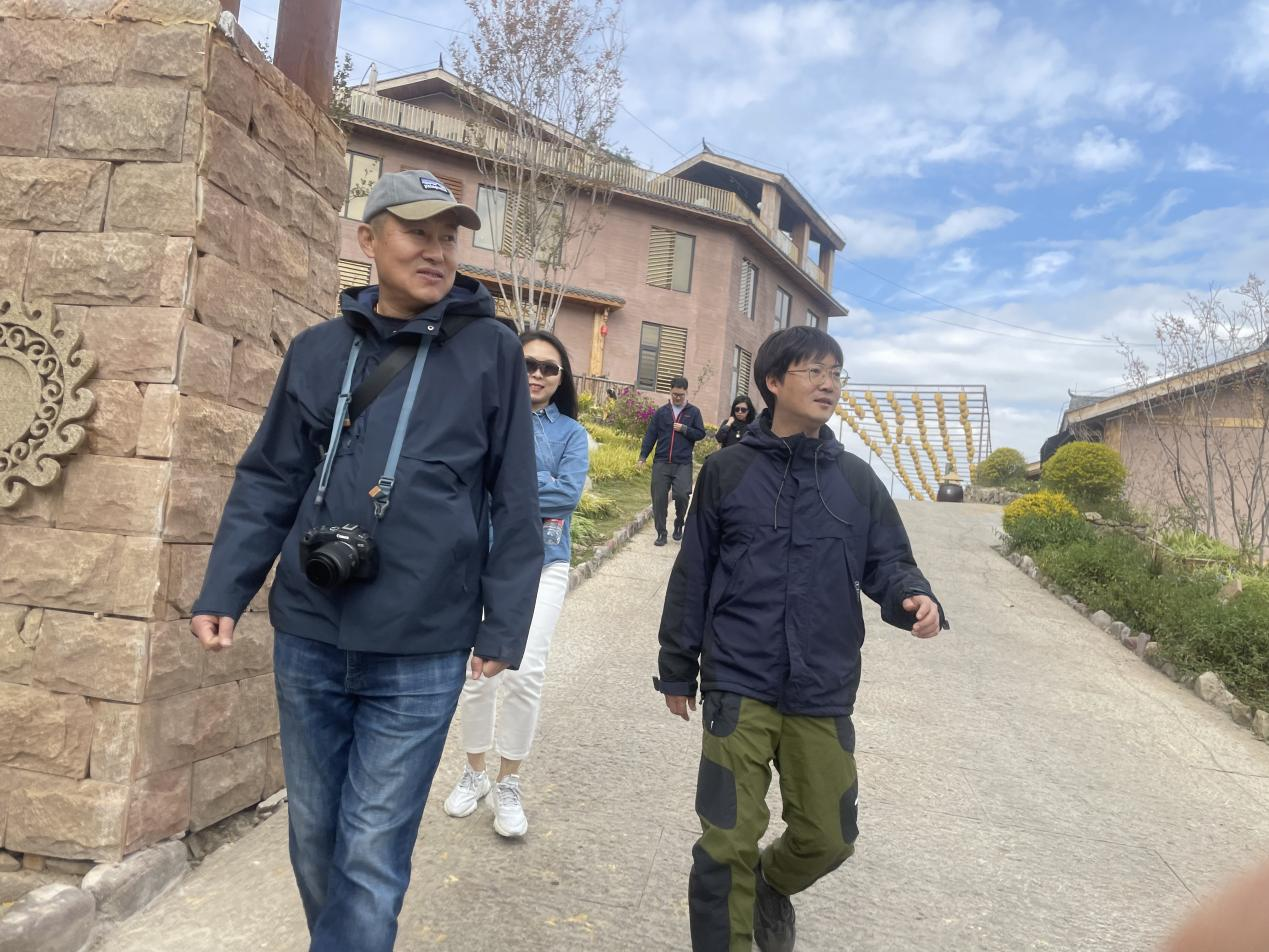 彝族年，迎西馬，大石板古村“火出圈”！(圖3)