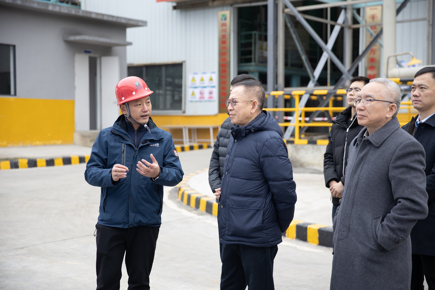 中鋼協(xié)駱鐵軍副會長一行到訪川威集團(tuán)(圖2) 中鋼協(xié)駱鐵軍副會長一行到訪川威集團(tuán)(圖2)