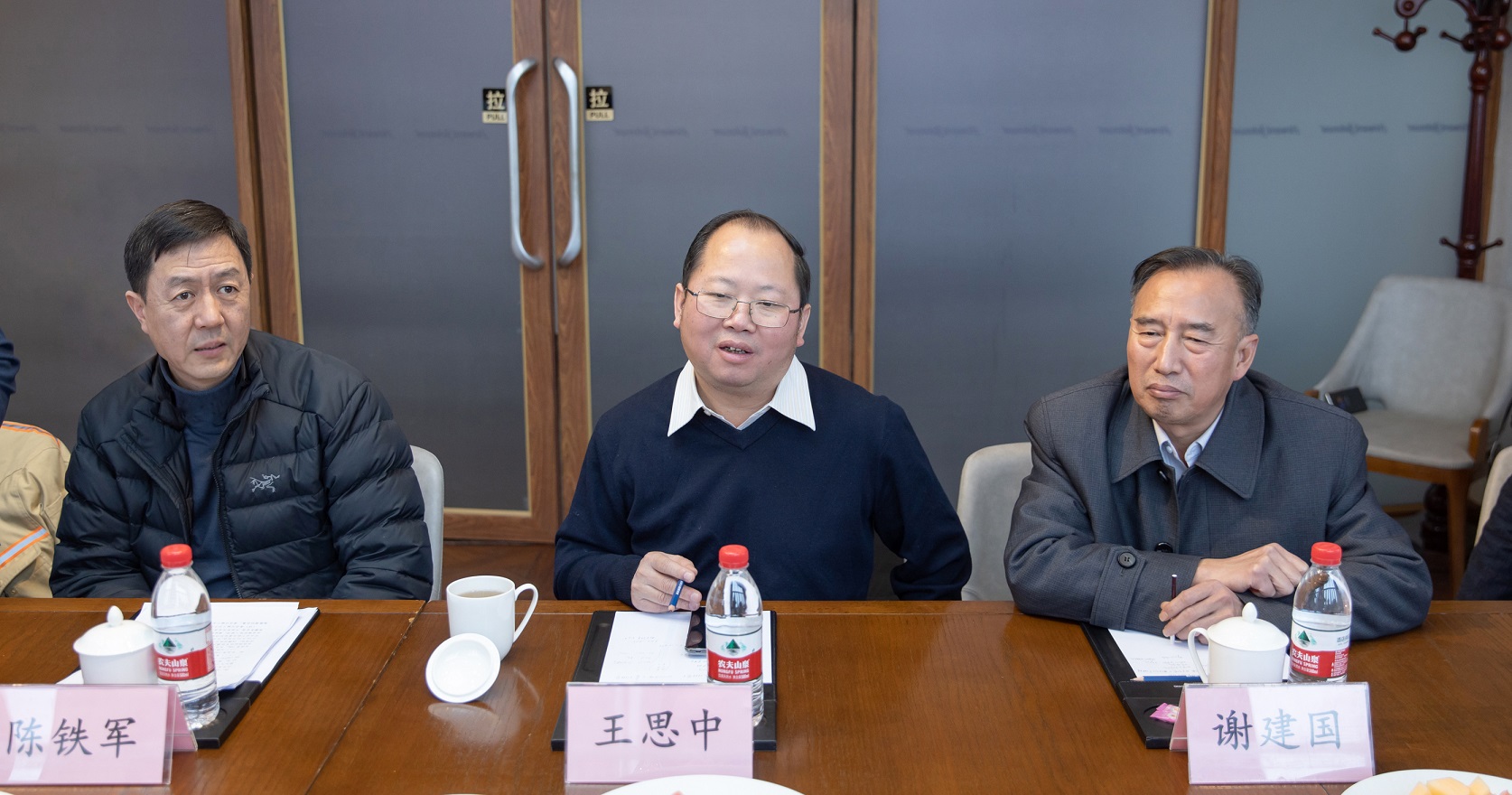 中鋼協(xié)駱鐵軍副會長一行到訪川威集團(tuán)(圖5) 中鋼協(xié)駱鐵軍副會長一行到訪川威集團(tuán)(圖5)