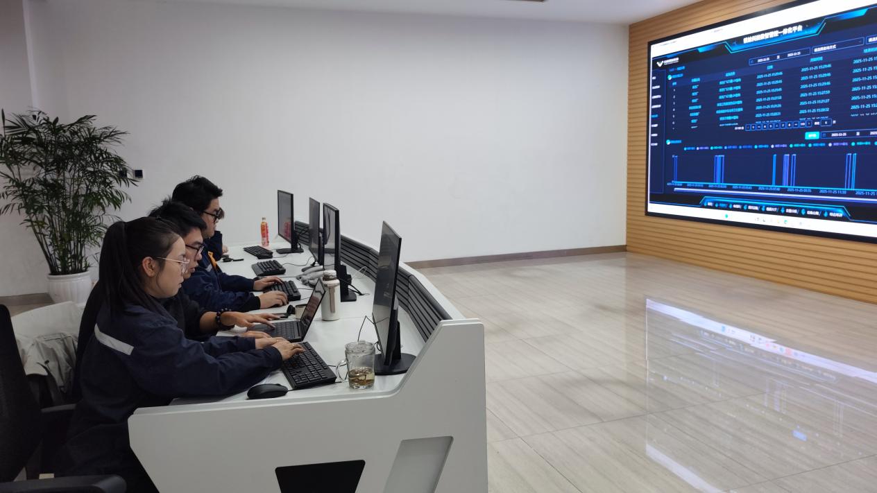 精耕細(xì)作鑄標(biāo)桿 綠色轉(zhuǎn)型啟新程——釩鈦科技超低排放改造工作圓滿收官(圖5)