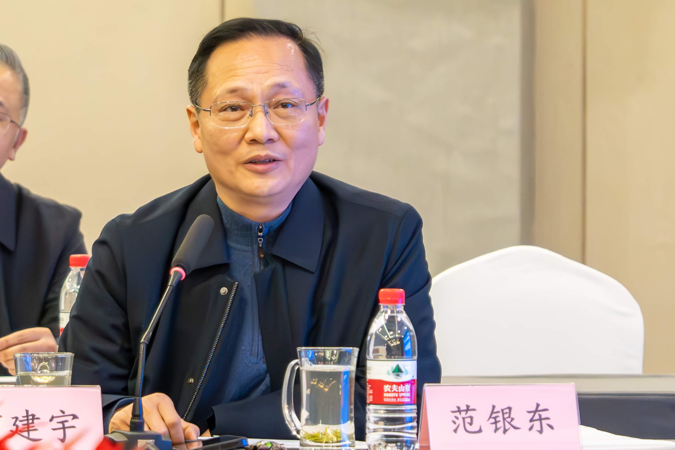 大西洋集團（股份）黨委書記、董事長張曉柏一行到訪川威集團(圖2)