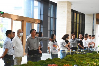 省發(fā)改委縣域經(jīng)濟處到川威調(diào)研