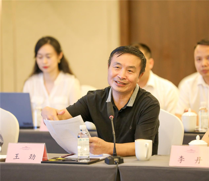 四川省委省政府決策咨詢委員會到川威集團交流調(diào)研(圖5)
